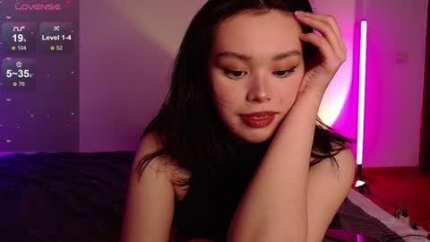 Snapshot of melmean chatting on 12.18.24 Mel online show from 12.18.24