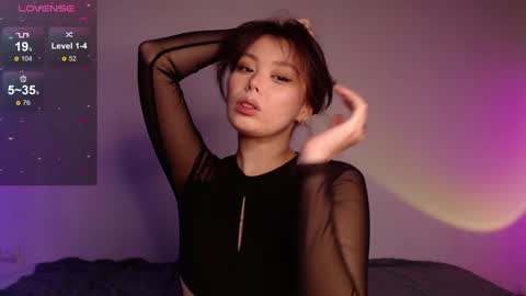 Snapshot of melmean chatting on 12.19.24 Mel online show from 12.19.24