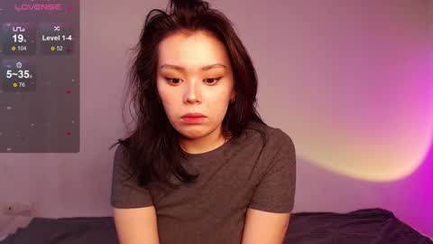 Snapshot of melmean chatting on 12.20.24 Mel online show from 12.20.24