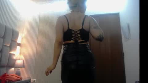 Debora online show from 04.24.26