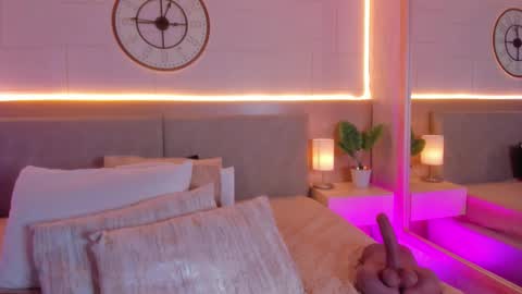 Melody online show from 12.16.25