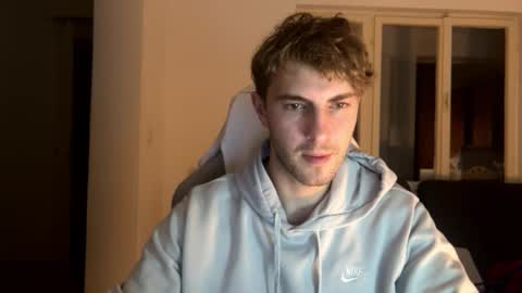 Snapshot of melodicass chatting on 12.02.24 Melodicass online show from 12.02.24