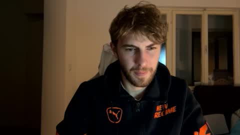 Snapshot of melodicass chatting on 12.23.24 Melodicass online show from 12.23.24