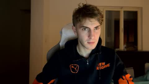 Snapshot of melodicass chatting on 12.29.24 Melodicass online show from 12.29.24