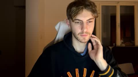 Snapshot of melodicass chatting on 02.13.25 Melodicass online show from 02.13.25