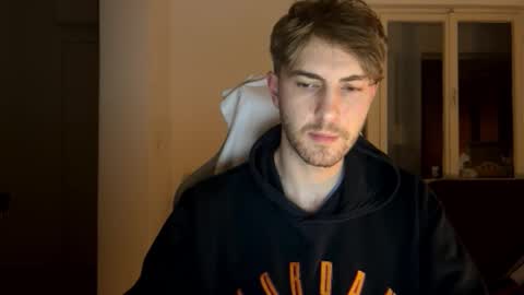 Snapshot of melodicass chatting on 02.14.25 Melodicass online show from 02.14.25