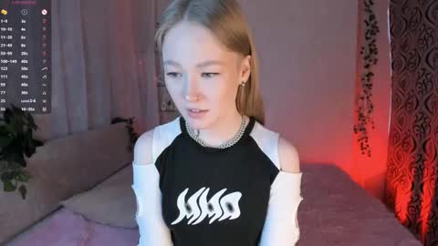 Snapshot of melodievejar chatting on 02.27.26 melodievejar online show from 02.27.26