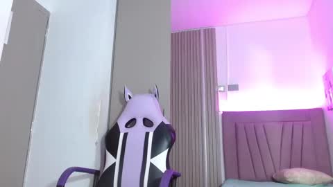 melody_mercy online show from 02.06.25