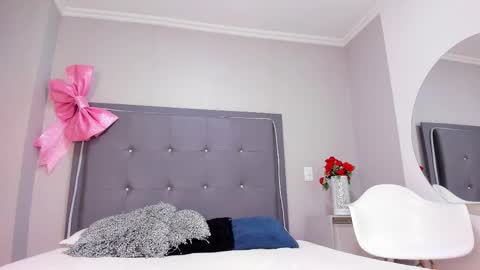 melodycute18 online show from 02.06.26