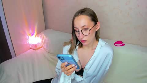 Kaylie online show from 02.05.26