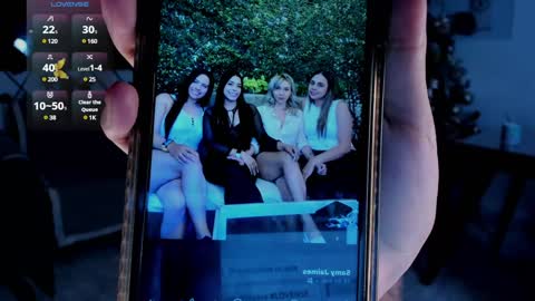 Snapshot of melodypetitex chatting on 12.16.24 sophia online show from 12.16.24