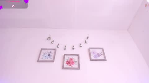 Snapshot of mely_rosee chatting on 07.28.26 online show from 07.28.26