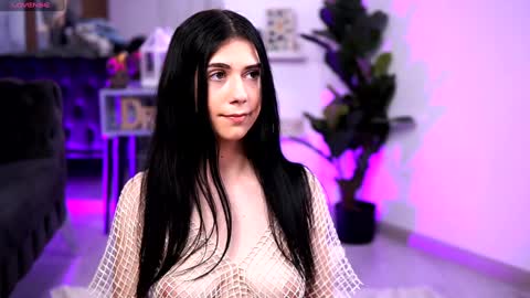 Carina  online show from 12.07.24