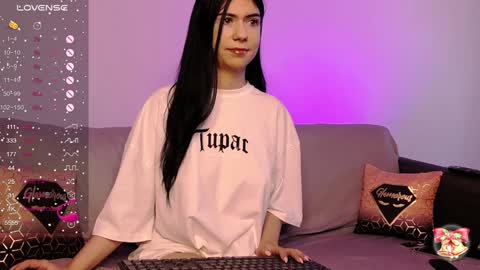 Carina  online show from 01.14.25