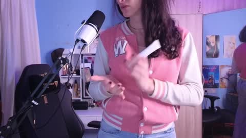 Snapshot of memikouki chatting on 01.07.25 Megumi Aina online show from 01.07.25