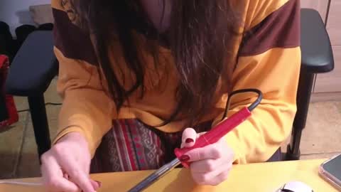 Snapshot of memikouki chatting on 01.11.25 Megumi Aina online show from 01.11.25