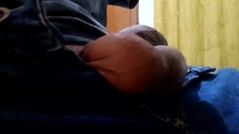 Snapshot of mencol396947 chatting on 10.06.25 JoeC online show from 10.06.25