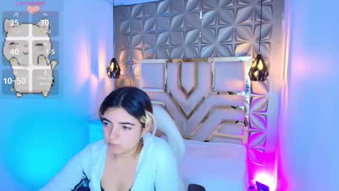    online show from 10.01.25