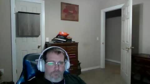 Snapshot of mercer1977 chatting on 05.01.26 mercer1977 online show from 05.01.26