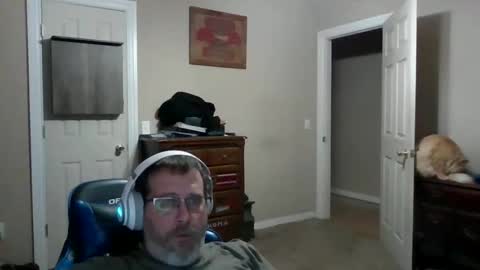 Snapshot of mercer1977 chatting on 05.10.26 mercer1977 online show from 05.10.26