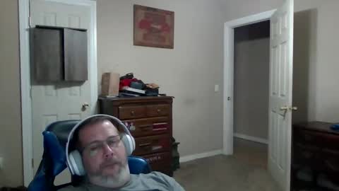 Snapshot of mercer1977 chatting on 05.20.26 mercer1977 online show from 05.20.26