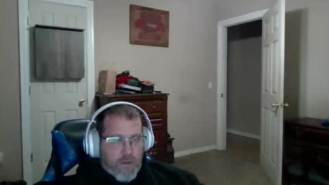 Snapshot of mercer1977 chatting on 05.23.26 mercer1977 online show from 05.23.26
