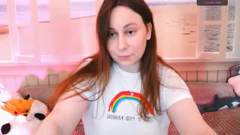 Snapshot of mercurygirlx chatting on 10.28.25 Cutie online show from 10.28.25