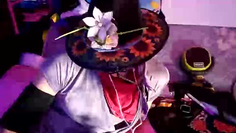 Snapshot of merelyalover chatting on 01.20.25 gurlnips online show from 01.20.25