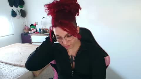 Miss Freckles online show from 05.22.26