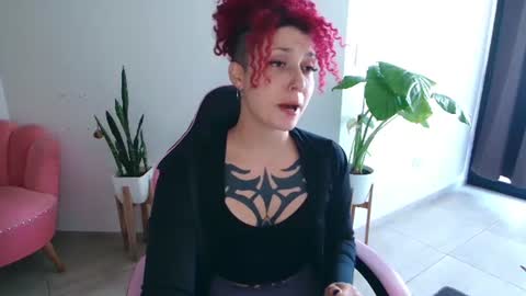 Miss Freckles online show from 06.20.26