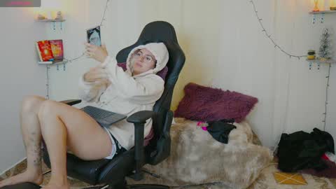 Merida Bell online show from 12.04.24