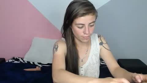 MERILY online show from 02.25.26