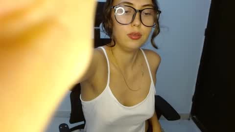 merly_14 online show from 05.15.26