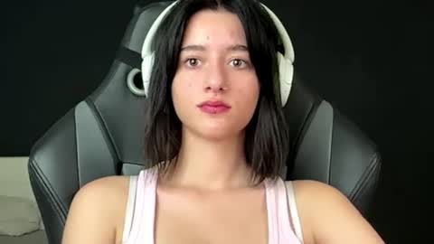 Isabella online show from 07.20.26