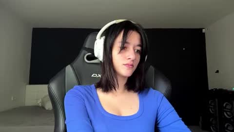 Isabella online show from 07.23.26