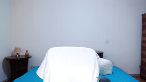 Snapshot of mery4y chatting on 02.24.25 Mery online show from 02.24.25