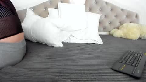 Snapshot of meryamvip1 chatting on 01.19.25 Mary online show from 01.19.25