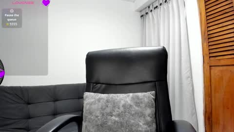 Mery Summer online show from 12.14.25