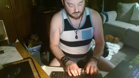 Snapshot of metalsharkk chatting on 01.28.25 metalsharkk online show from 01.28.25