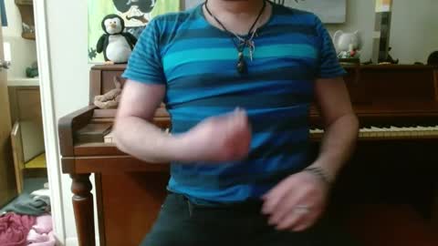 Snapshot of metalsharkk chatting on 01.31.25 metalsharkk online show from 01.31.25