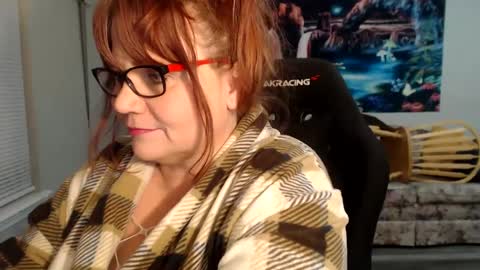 Mommy Jaxx online show from 12.04.24