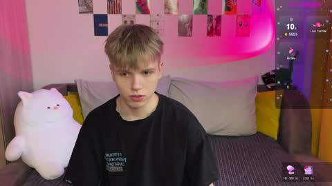 Arthur online show from 04.03.26