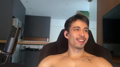 Snapshot of mettew22cm chatting on 05.04.26 mettew22cm online show from 05.04.26