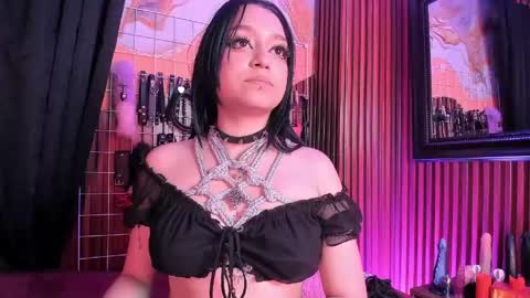 mhannia_bdsmpri online show from 05.19.26