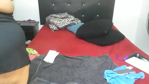 mhia1972 online show from 02.10.26