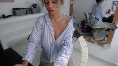 Snapshot of mhulattahot_ chatting on 01.05.25 Mulata Spencer online show from 01.05.25