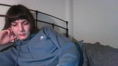 Snapshot of mia_177 chatting on 04.25.26 mia_177 online show from 04.25.26