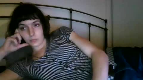 Snapshot of mia_177 chatting on 05.28.26 mia_177 online show from 05.28.26