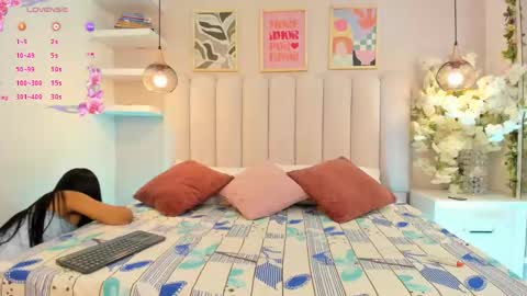 mia__bailey_ online show from 03.19.26