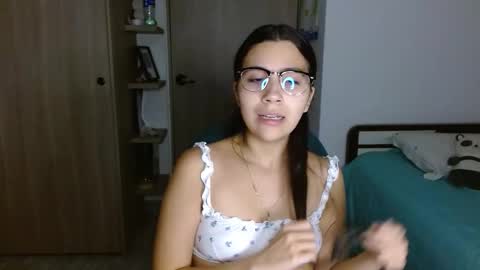 Mia online show from 02.11.26